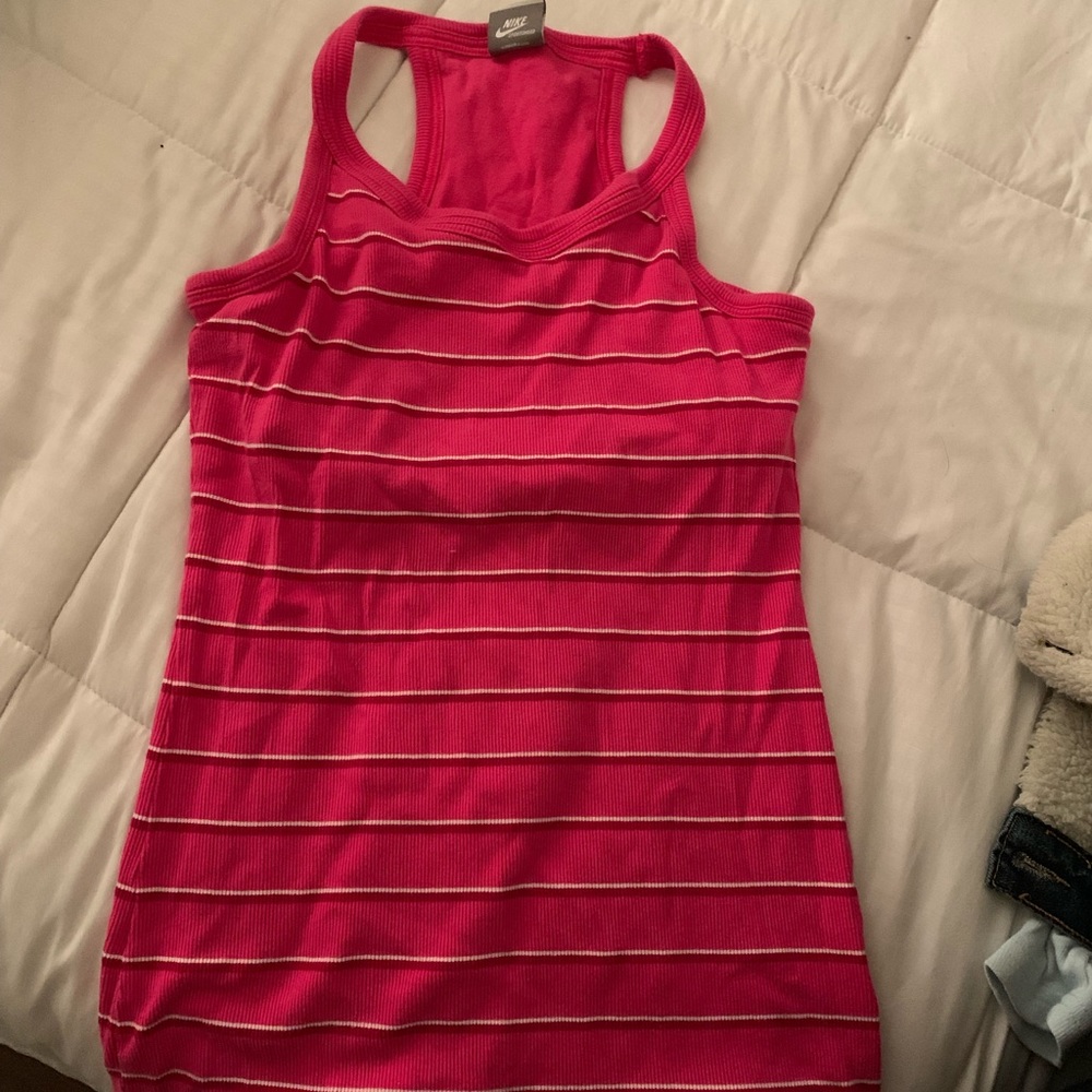 Nike workout top